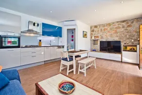 Villa Don Dan, Private Pool, Sea Views Near Split - Image 4