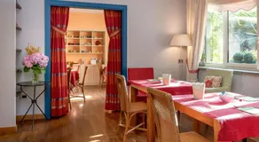 Bijou Hotel - Image 4