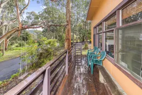 Classic Aussie Beach House - Image 5