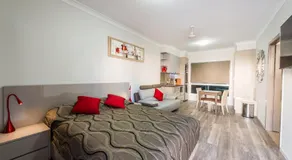 Athena Motel Apartments - Image 2