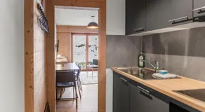 Logement rénové proche remontées – Idéal pour 2 - Image 2