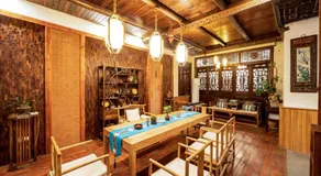 阳朔赴山海翠影楼酒店遇龙河景区店Yangshuo Scenic Mountain Retreat - Image 3
