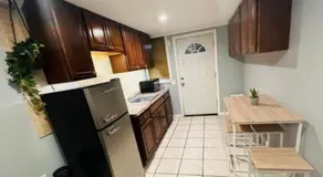 Cozy Apartments close to New York City - Image 4