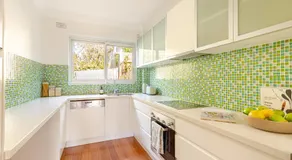 Stylish and perfectly located Bondi Beach hideaway - Image 4