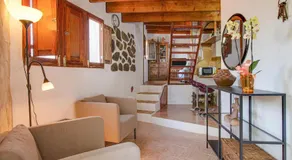 El Cuarto - Image 4