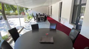 Arizet Boutique Mamaia - Image 4