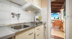 House Alma - Image 4