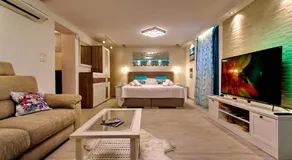 House Sandra - Image 2