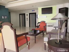 Regency Inn - Image 3