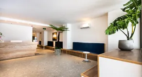 Haven Hut Hotel - Image 2