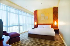 WHOLE UNIT WITH 2 BEDROOMS APARTMENT @ GATEWAY APARTMENT HOTEL - Image 2