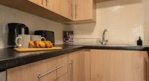 3 bedroom Cannock flat ideal for groups - Image 5