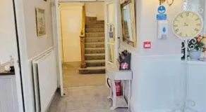Bay Court - Image 5