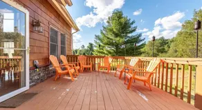 Beautiful mountain home with gorgeous meadow views - Image 4