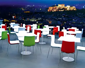 Novus City Hotel - Image 4