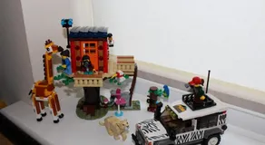 Royal Brick Home - Sleeps 5 to 6 - No ULEZ - Tube Nearby - Free Parking - Lego Themed - Image 5