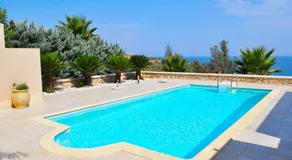 Gerani Private Villa - Image 2