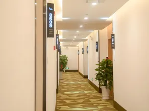 Vatica Hotel Xuancheng High-speed Railway Station Guogou Square - Image 5