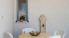 Holiday Villa White - Image 4