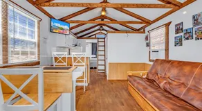 Old Wooden Bridge Resort & Marina - Image 4
