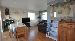 Beautiful coastal bungalow, Sennen, Porthcurno,sea - Image 2