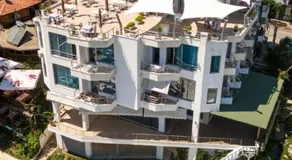 Titania Hotel - Image 5