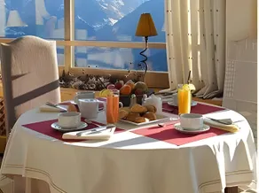 Grand Hôtel Au Rond-Point des Pistes - Image 2