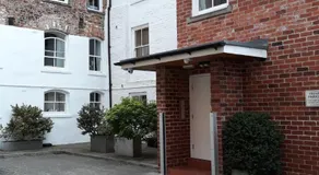 Riverside Apartment York - Image 5