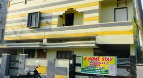 R Homestay - Image 3