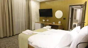 Aqua Raj ND - Image 2