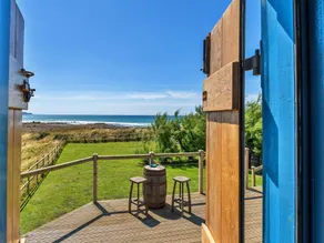 Lodge in Cornwall with Widemouth Bay Views - Image 5