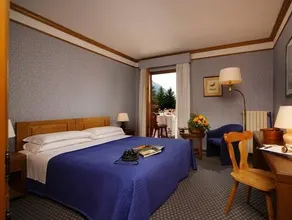 Boutique Hotel Villa Blu Cortina D'Ampezzo - Image 2