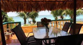 Amigos Hotelito - Image 3