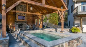 Cherry Ridge Retreat Luxury Cabins - Image 5