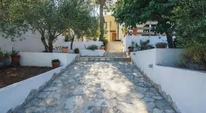 Villa Bua - Beautiful Seafront Apartments - Image 5