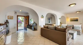 Sabaudia Beachfront Luxury Design Villa - Image 5