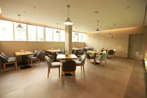 Home Inn Neo - Shenzhen Dongmen Pedestrian Street Shaibu Road Subway Station - Image 4