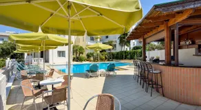 Poseidon Apartments - Image 4
