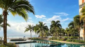 Sea View & Pool View & WiFi & Netflix at Iman Kazoku TimurBay Ville Studio 2BDR - Image 2
