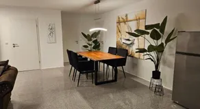 Charmante und stilvolle Wohnung - Image 3