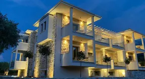 Luminous Luxury Apartments - Image 3