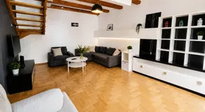 Urban Nest Apartments- Old Town Stradomska 9 - Image 4