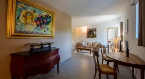 LA MAISON DE LIVIA, Gîte, chambres et table d'hôtes, entre Uzès et Nîmes - Image 5