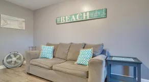 1 Mi to Beach: Convenient Cape Cod Getaway - Image 4