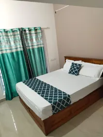 Serinity guesthouse offers a calm and comfortable - Image 2