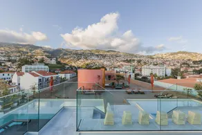 Three House Hotel - Image 5