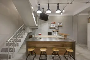 OX Suites - Image 2