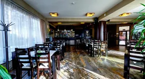 Indiana Hotel - Image 2