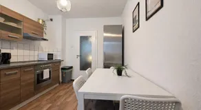 City Apartments - Image 5