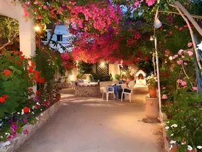 Nefeli Hotel - Image 4